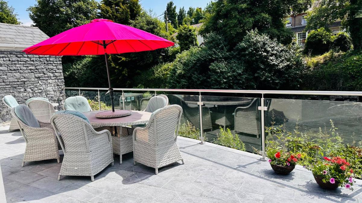 Shandon Bells Guest House - Housity