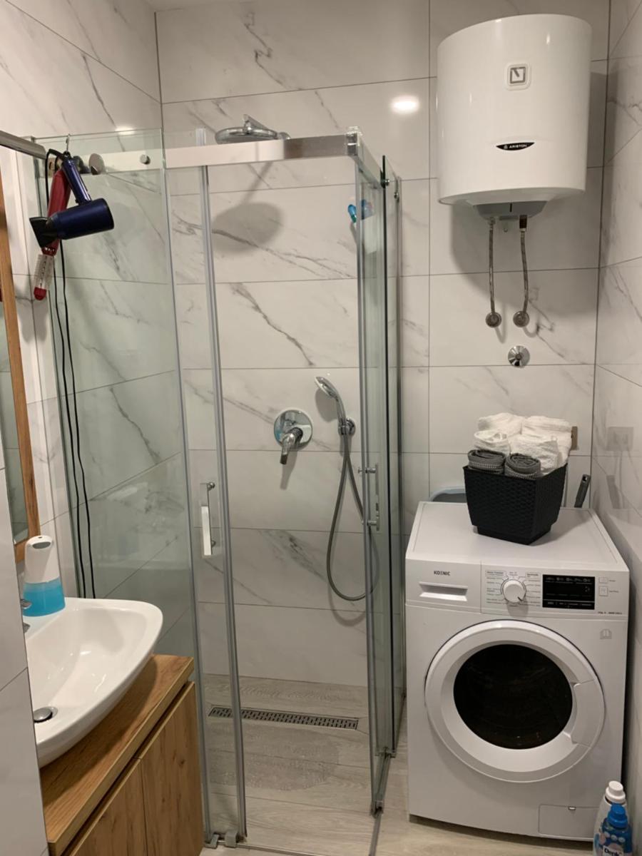 Park Lake Suite - Housity