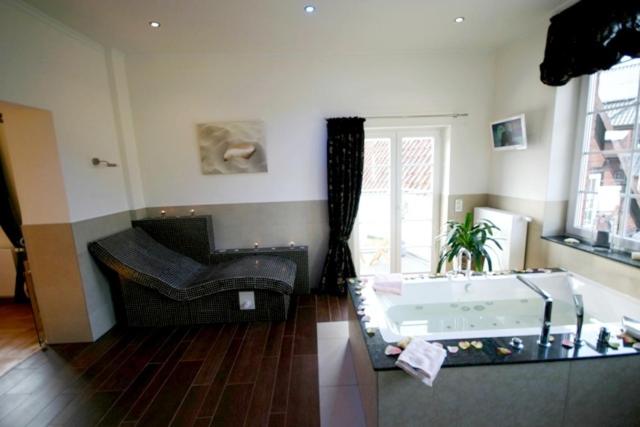 Rüter's Hotel & Restaurant - Housity