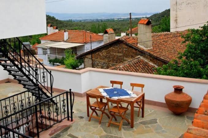 village house kazdağları otel &amp; restaurant - Housity