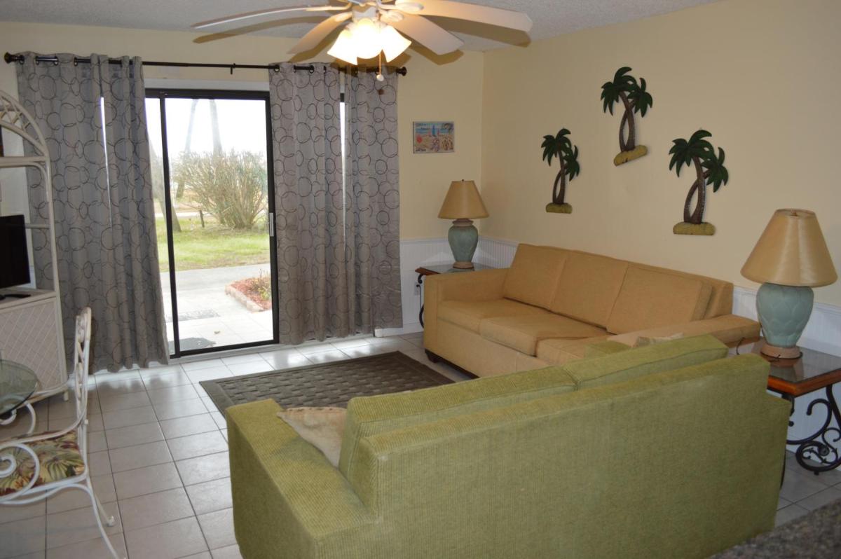 The Summit Condominiums - Housity