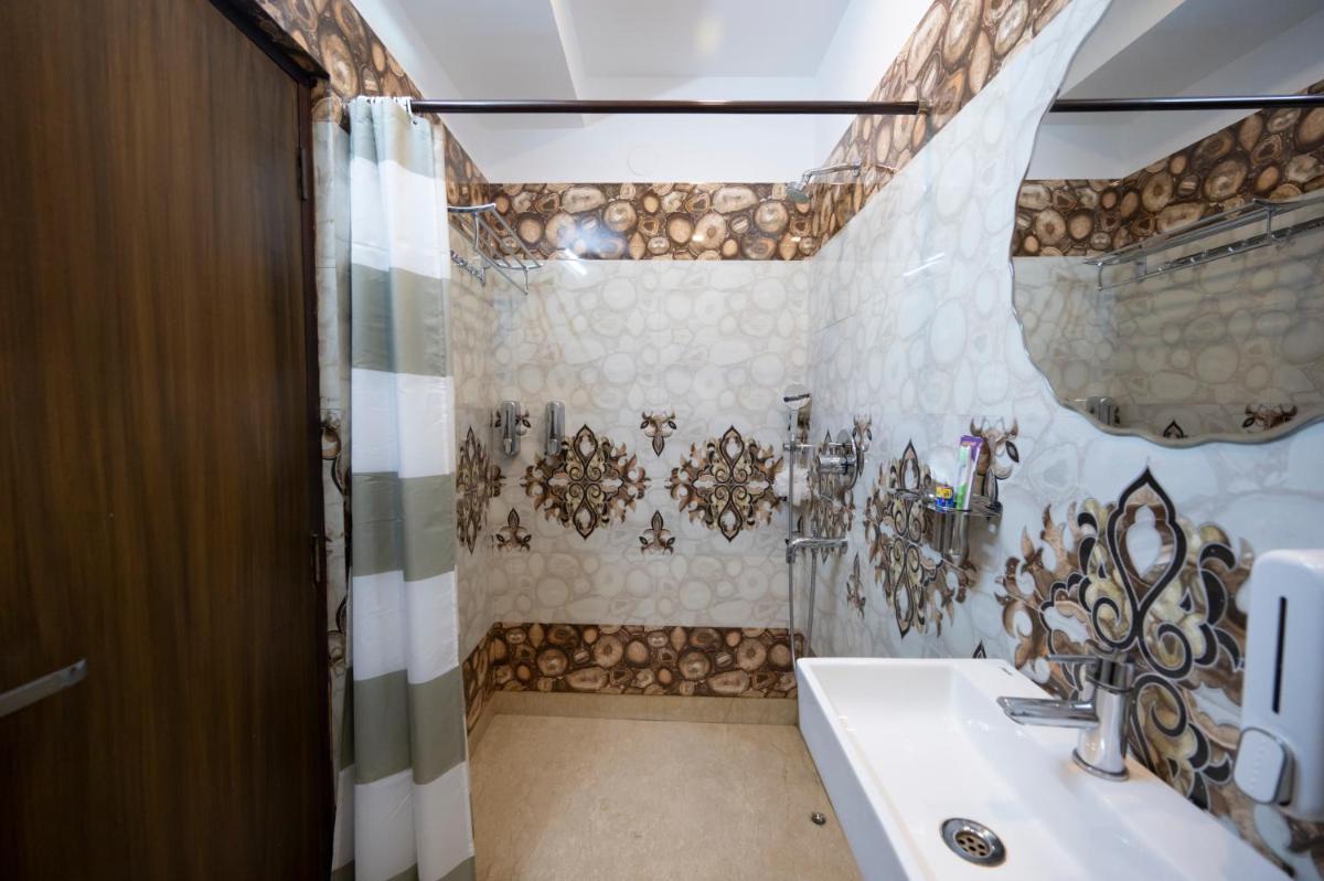Lakeside Suites - Hizvo