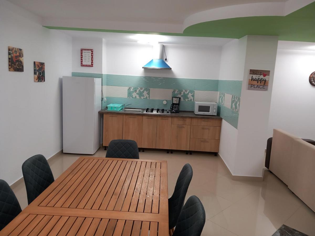 Cabana BRO Clisura Dunarii - Housity