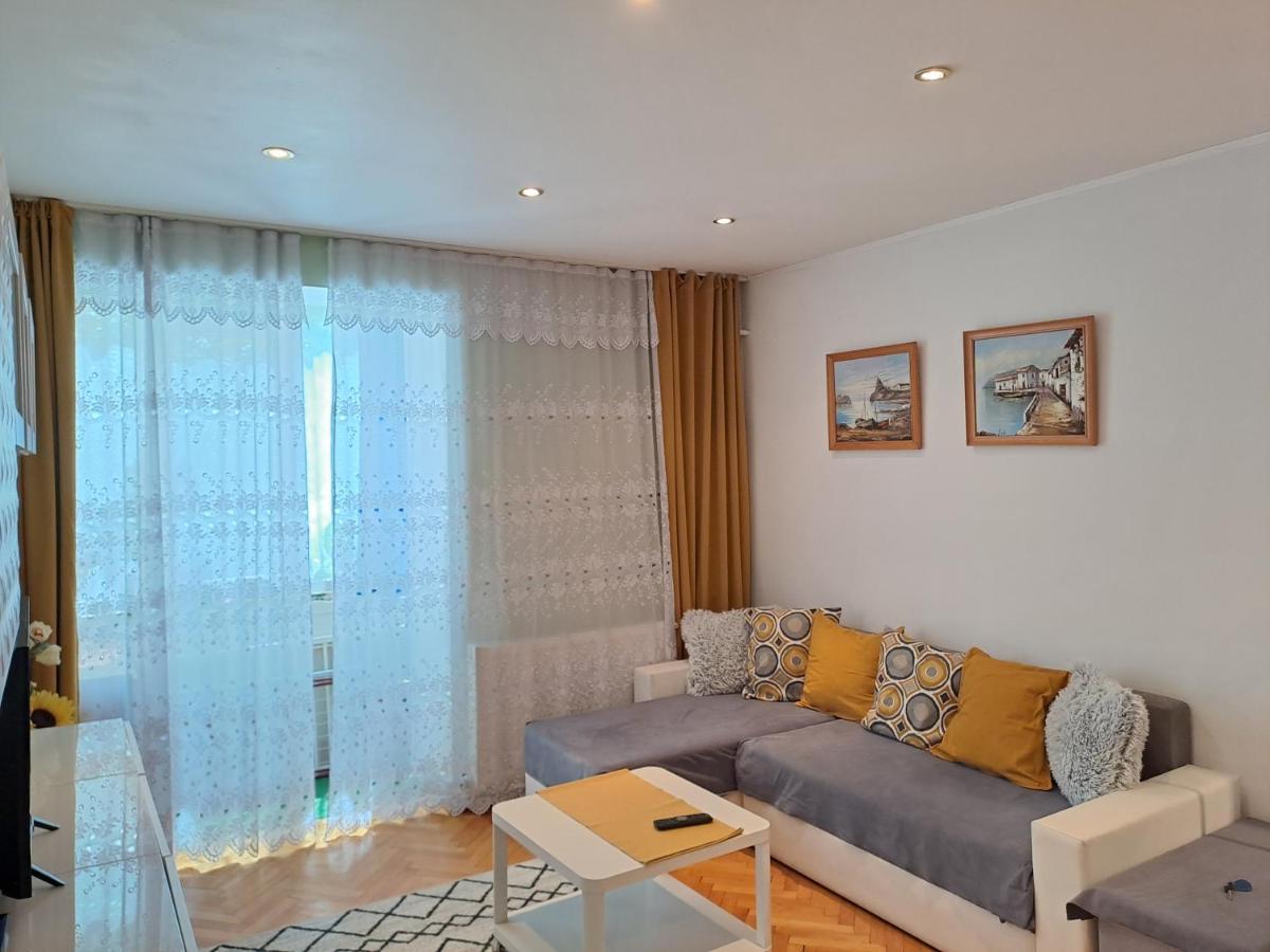 Blue Sky Apartment - Housity