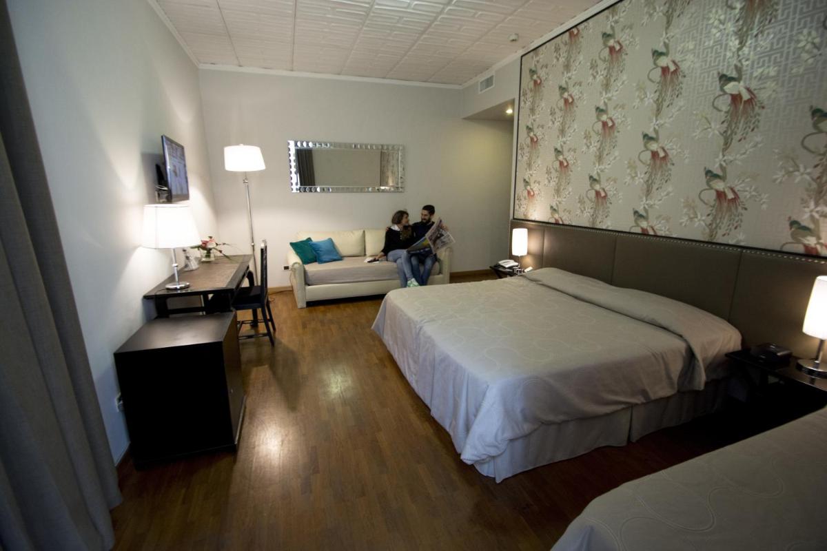 Hotel Giglio - Housity