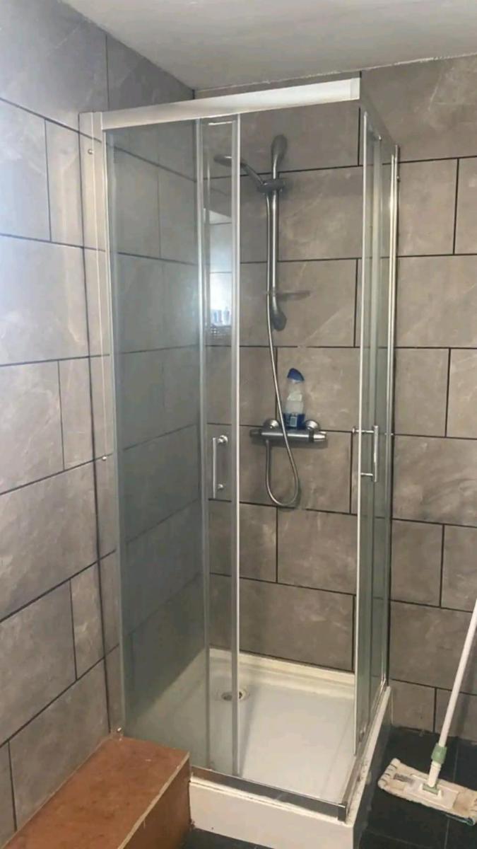 Double room 2 in Levenshulme shared bathroom - Housity