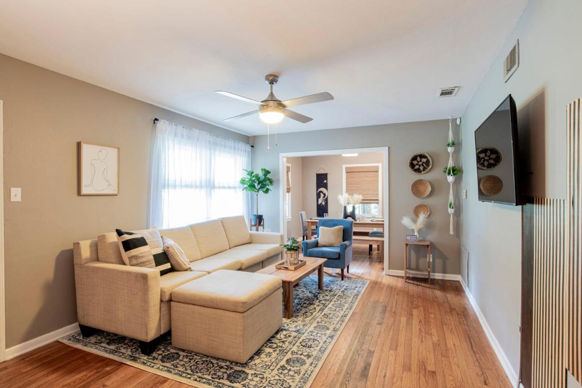 The Shady Magnolia- Mins from Downtown Easy access to I-90 - Housity