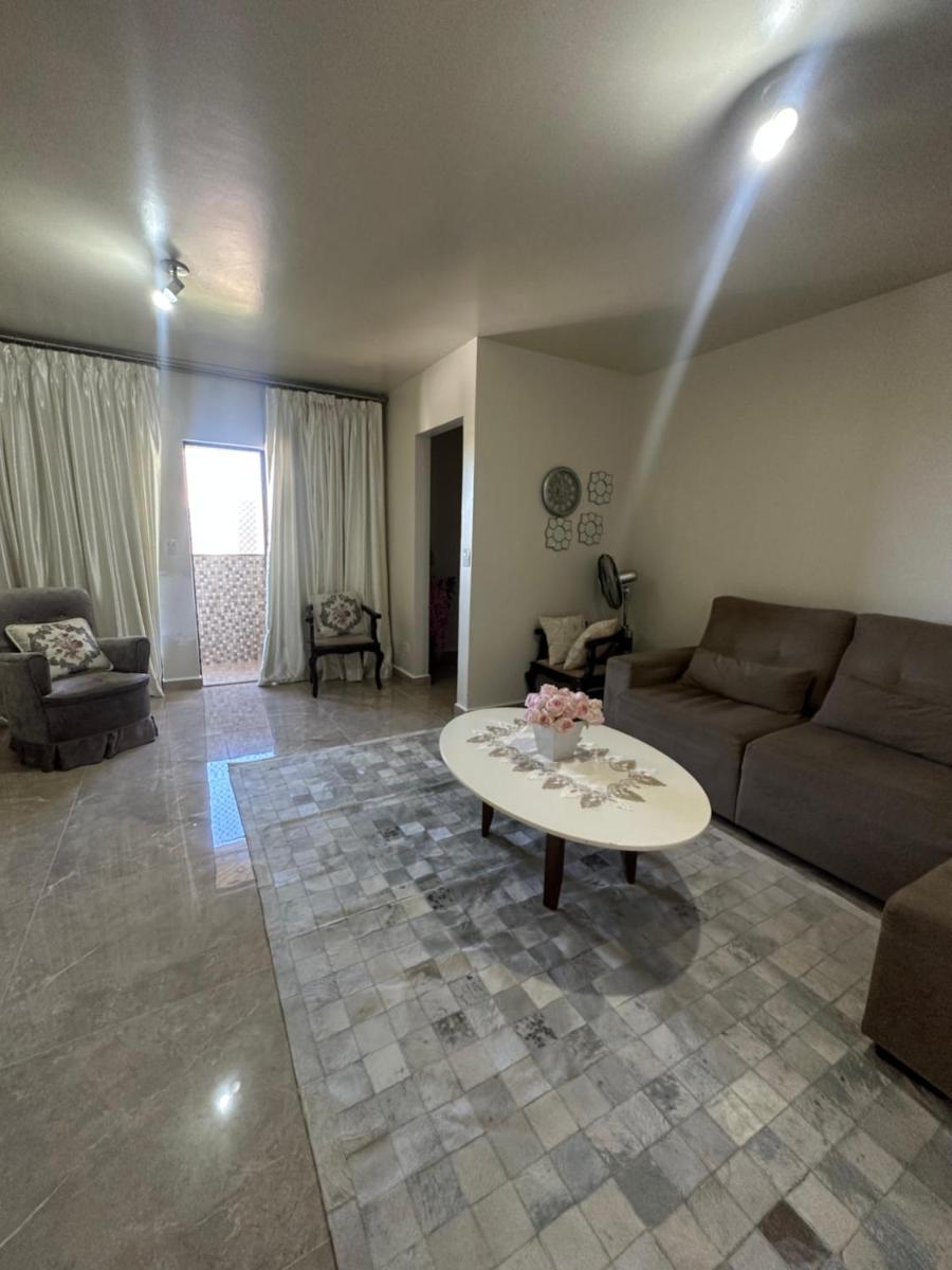 Apartamento no Centro Foz do Iguaçu 130 mt - Housity