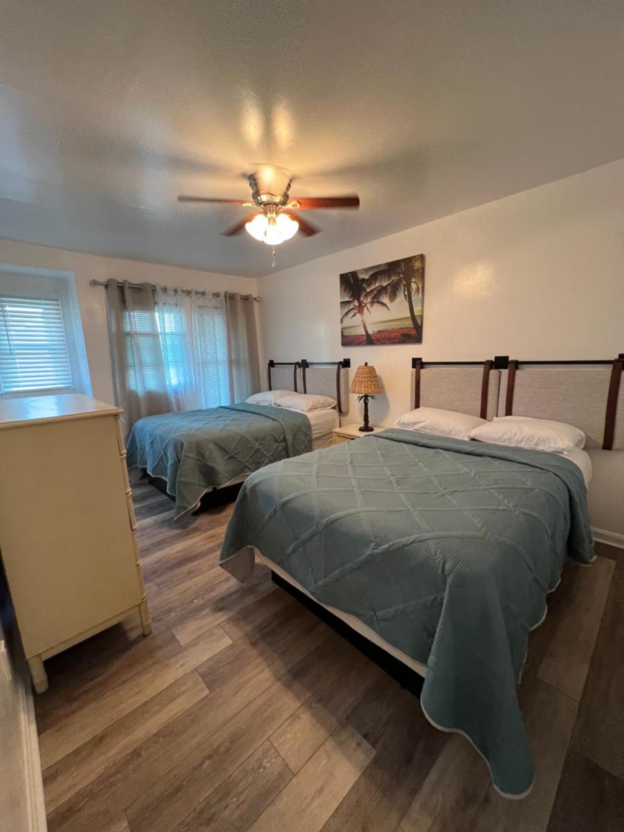Crystal Sands Apartments - Housity