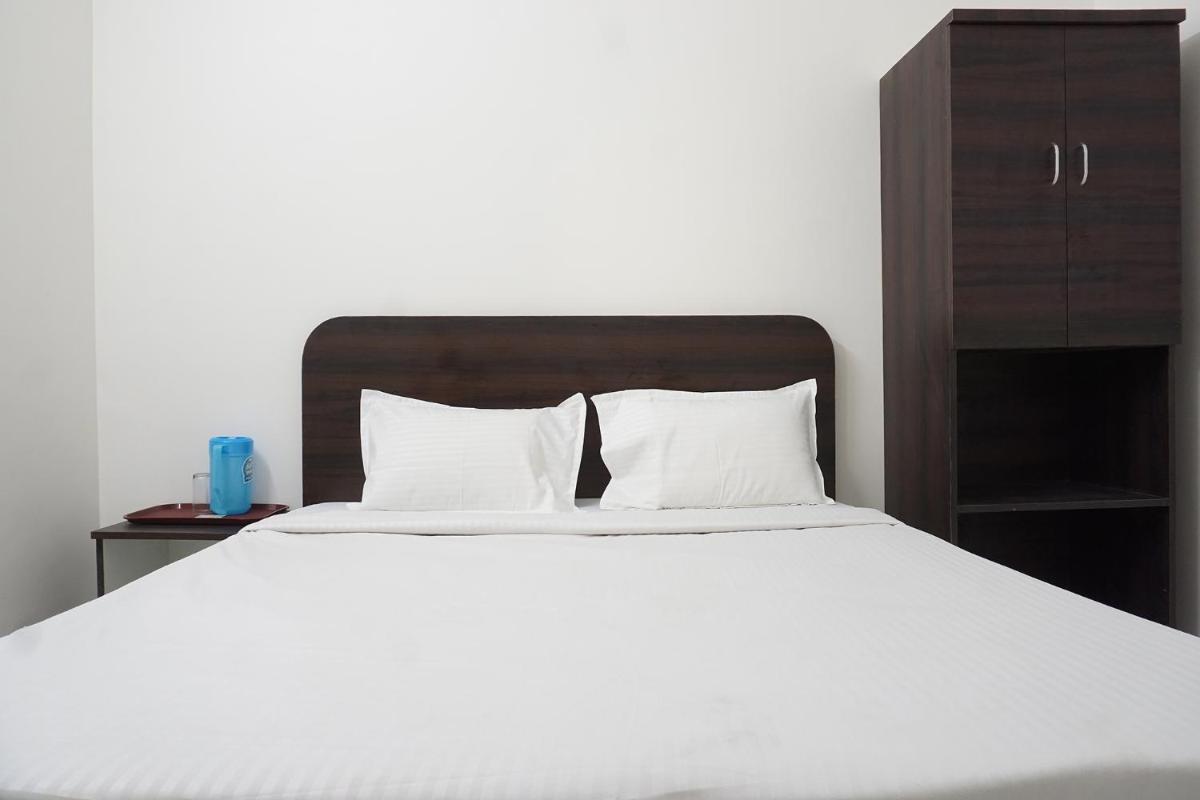 FabHotel Gargi Galuxe - Housity