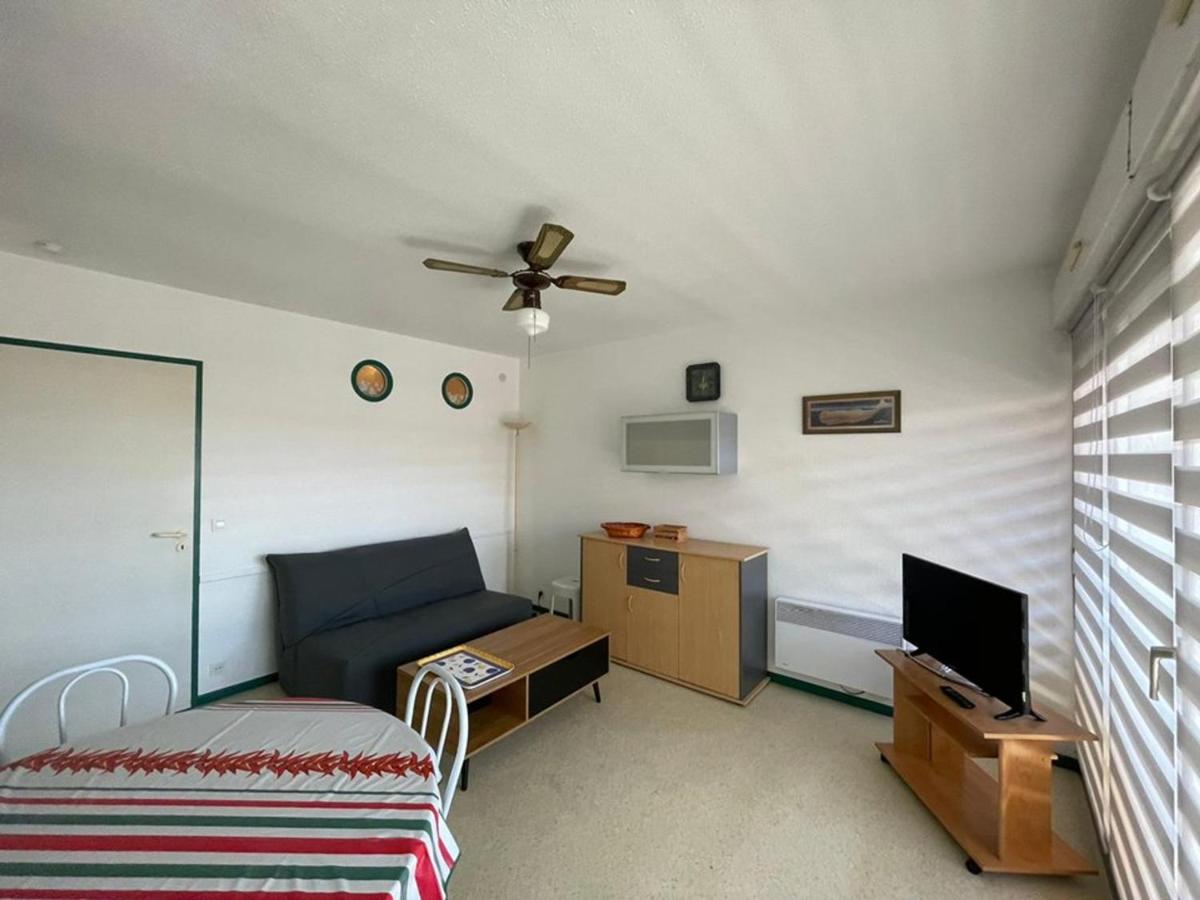 Appartement à Hossegor, à 30m de la plage avec piscine et parking souterrain - FR-1-413-135 - Housity