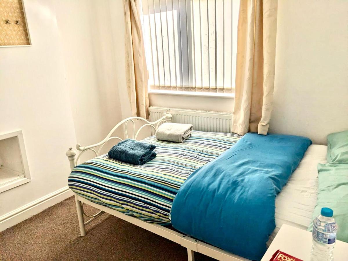Woodway House - Housity