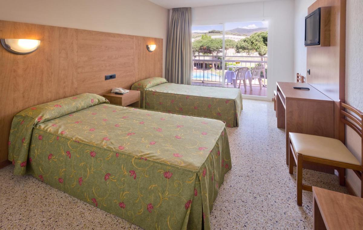 Hotel President - Housity