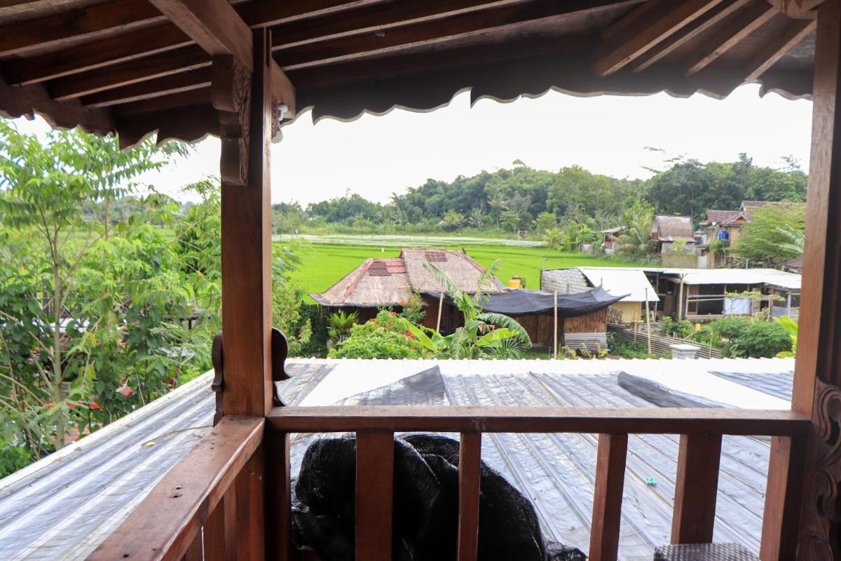 Bale Villa Central Lombok - Housity