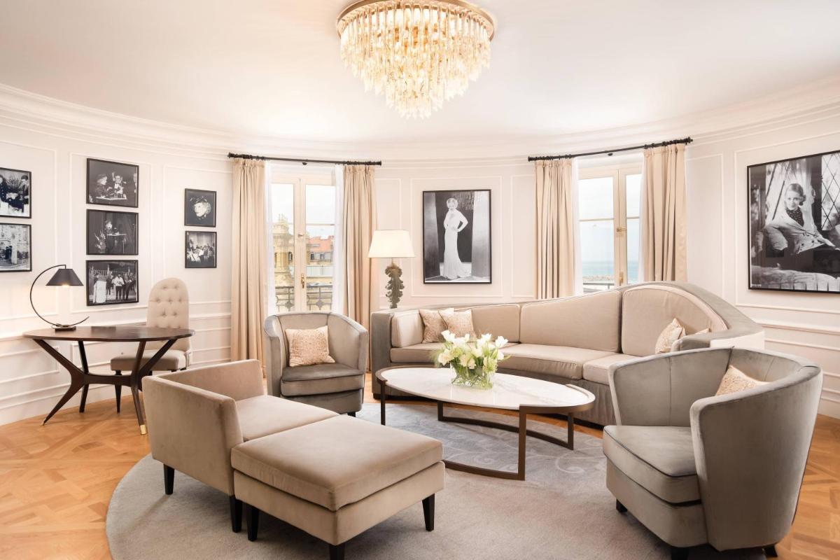 Zona de estar de Hotel Maria Cristina, a Luxury Collection Hotel, San Sebastian