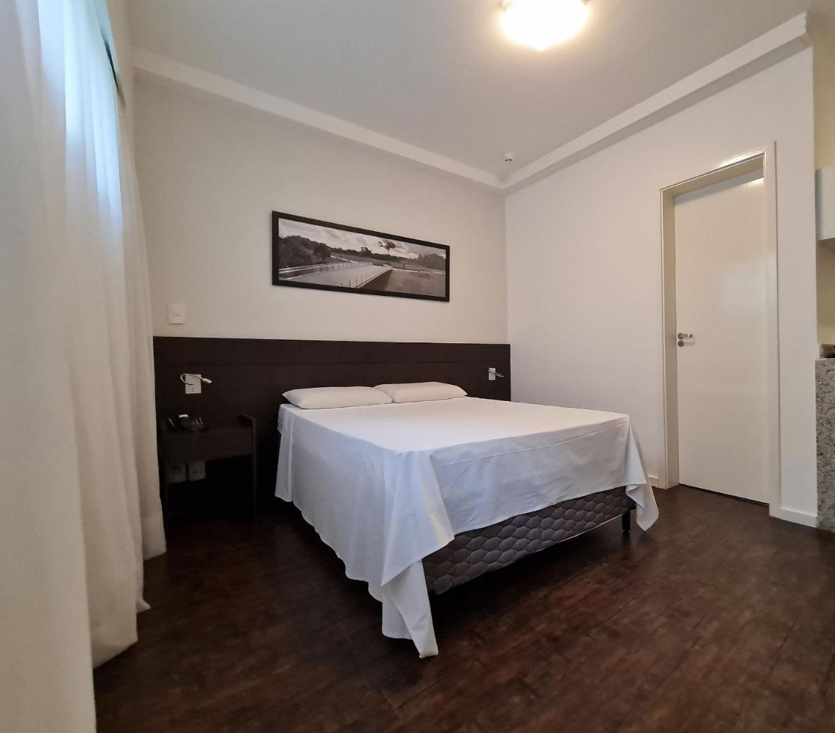 Flat em Frente à Lagoa da Pampulha e Piscina - Housity