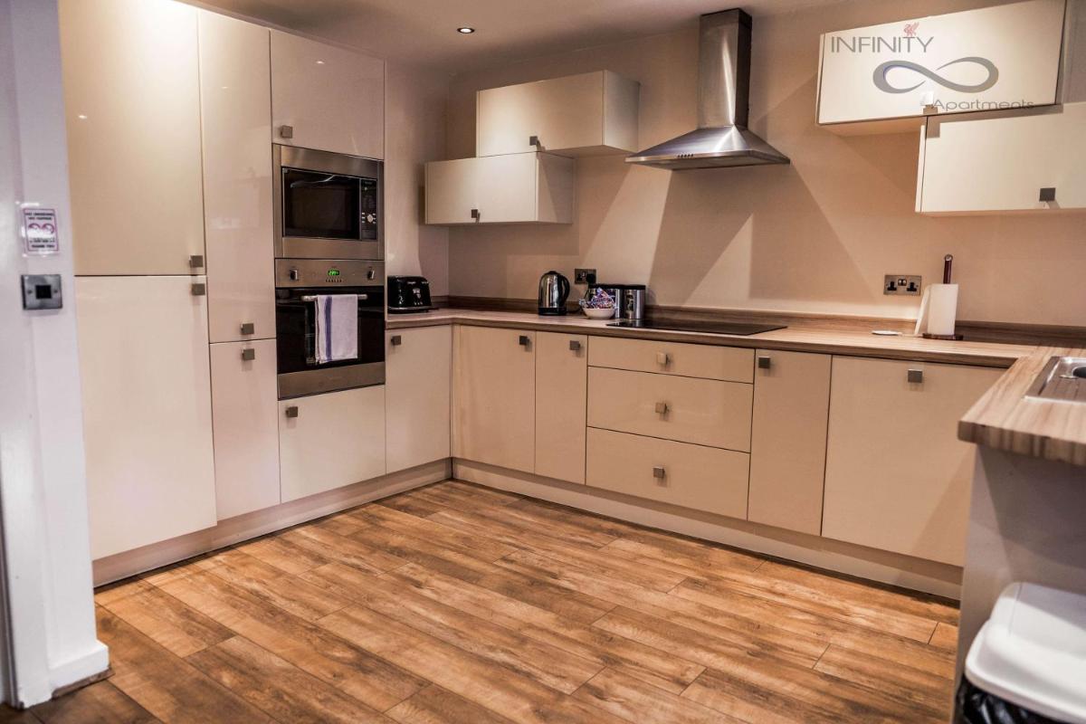 Infinity Partypadsliverpool Hen And Stag Welcome - Housity