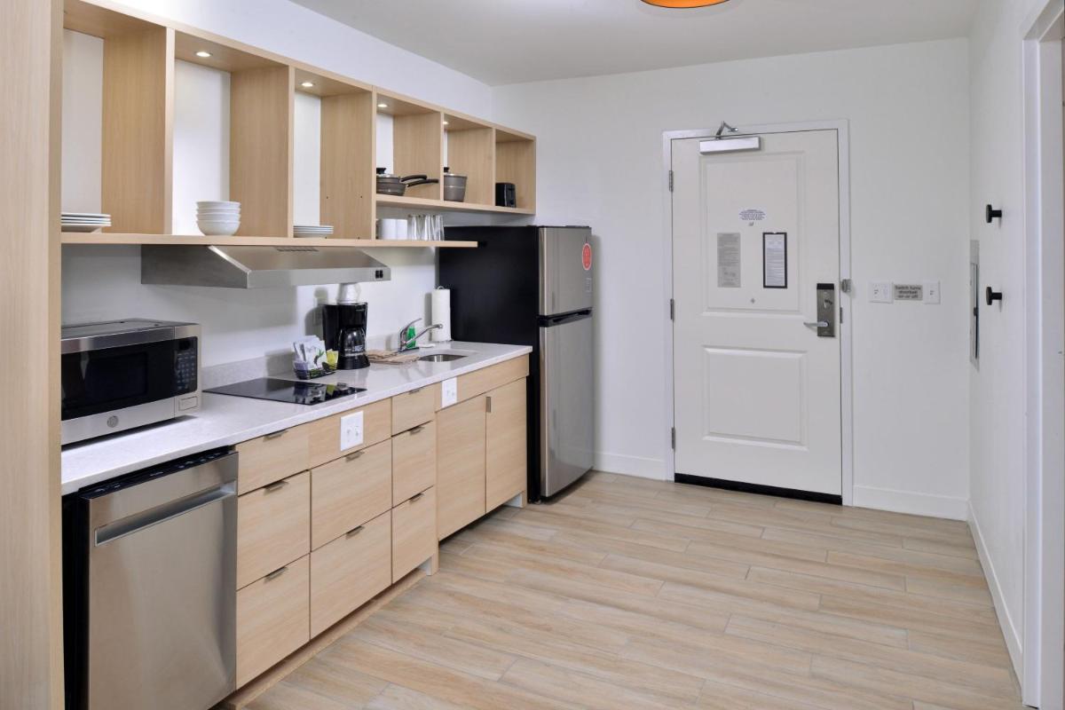 TownePlace Suites by Marriott Asheville Downtown - Housity