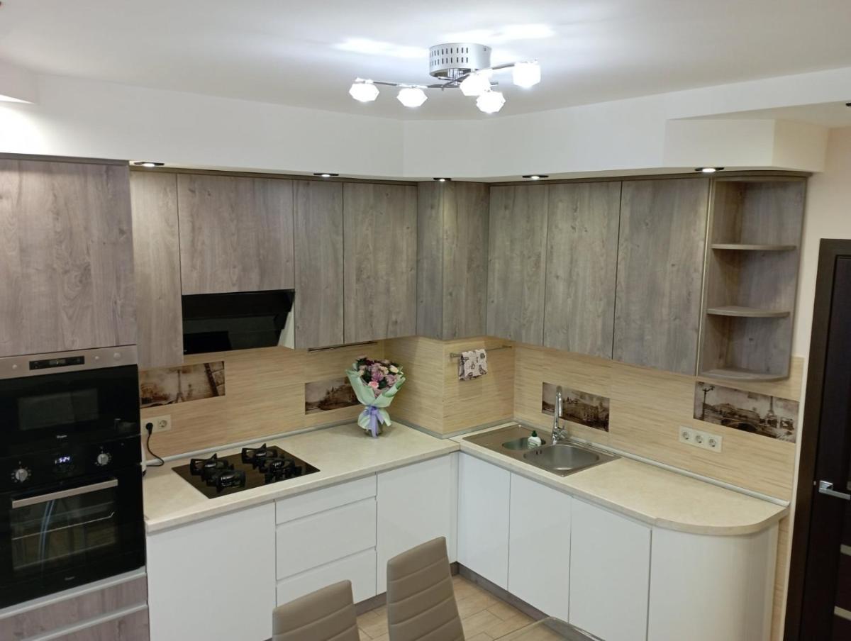 Apartment - Dzhordzha Vashynhtona - Housity