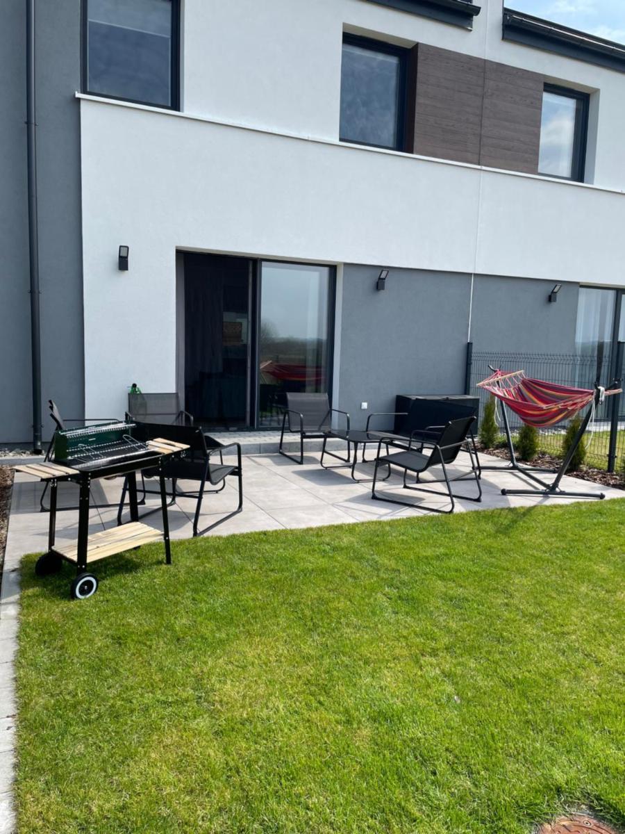 Mosty Apartament Morwowa - Housity