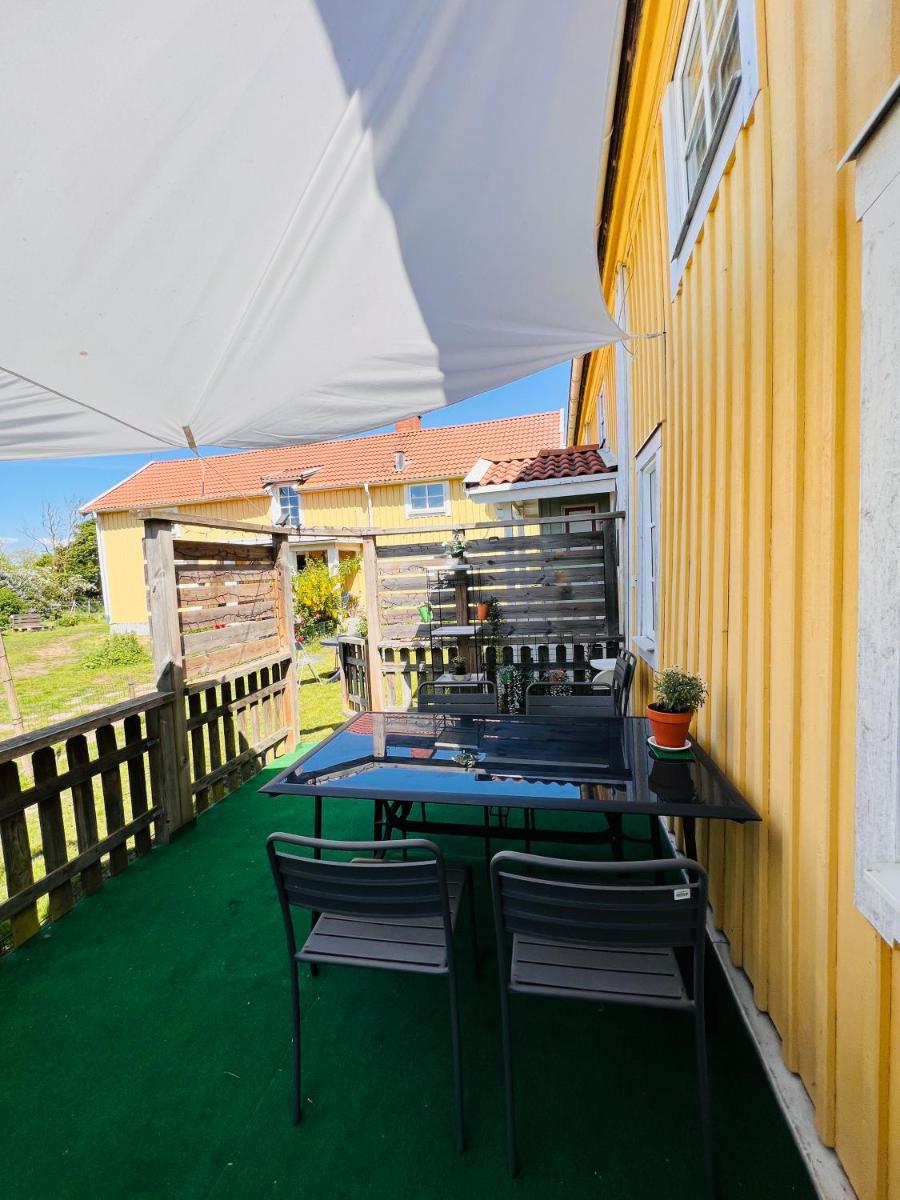 Villa Tävelsrum Bed & Kitchen - Housity