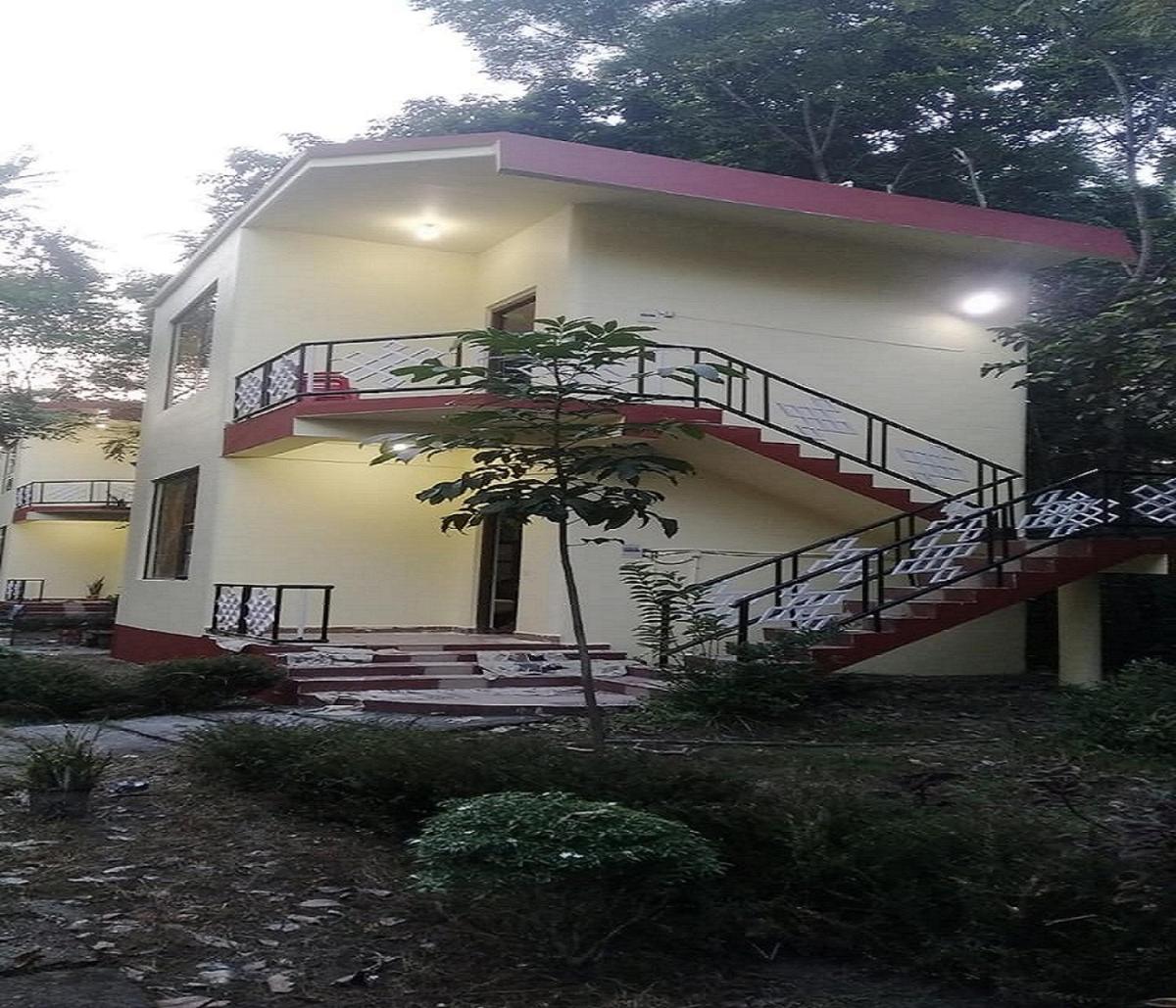 Nalgarh Retreat - JUNGLE RESORT by StayApart - Housity