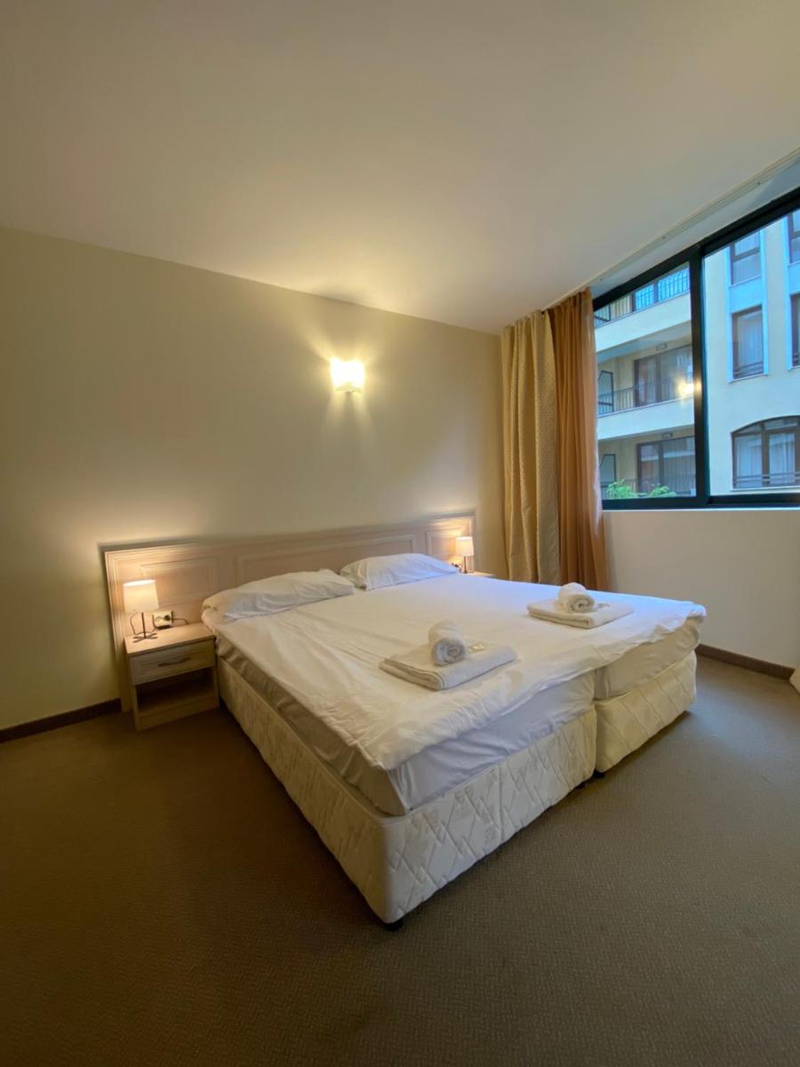 Aparthotel Avalon - Housity