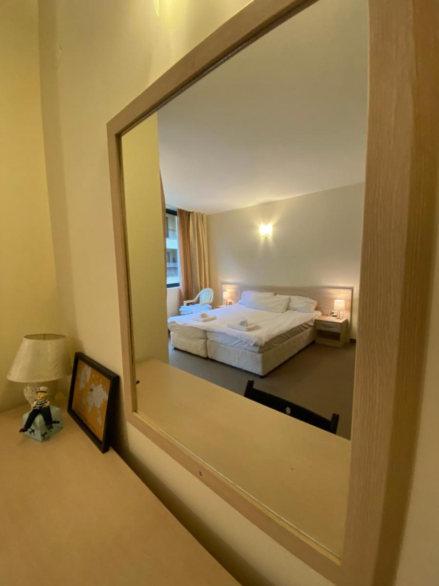 Aparthotel Avalon - Housity
