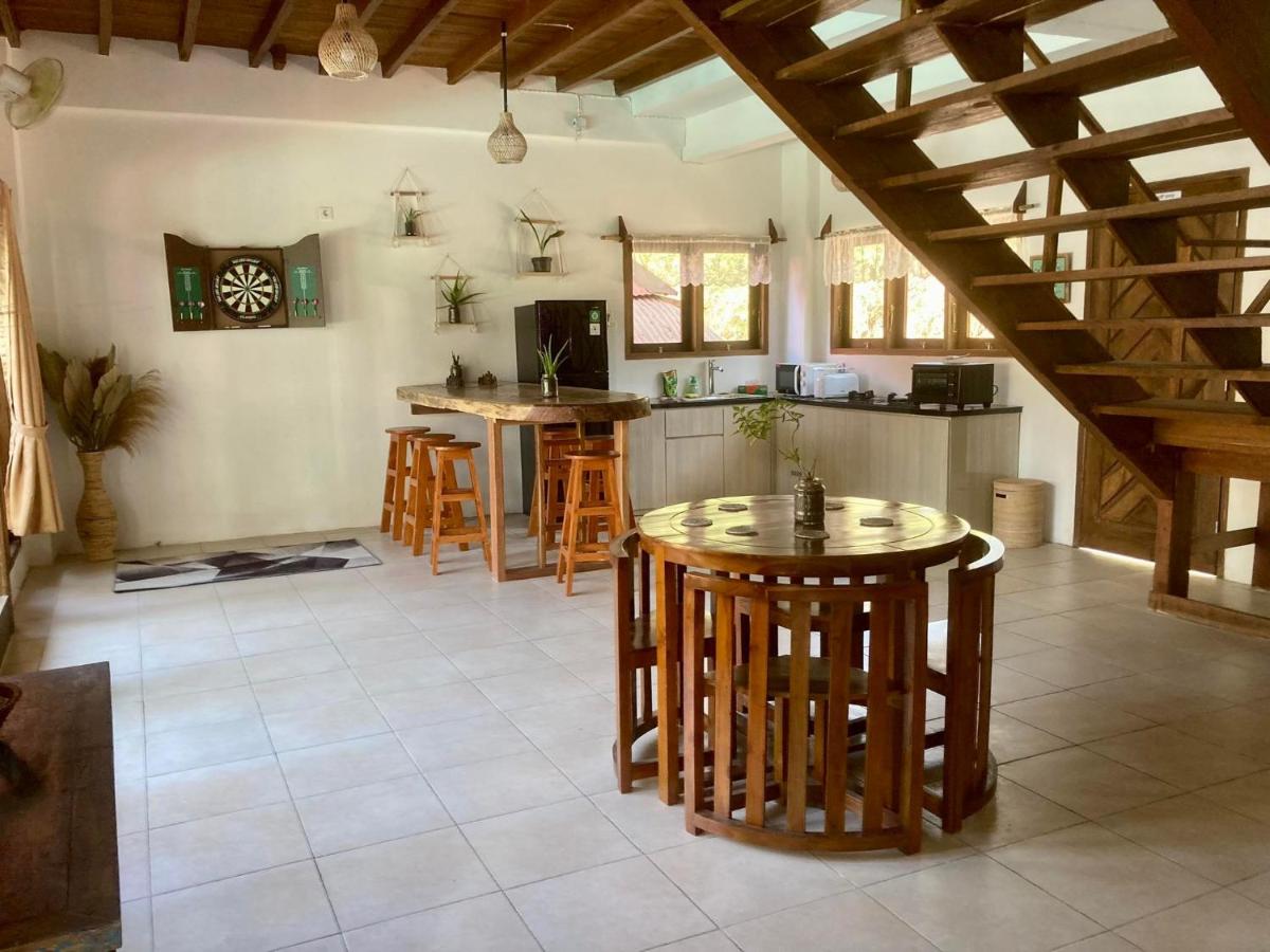 Lutwala Bungalows and Private Villa - Housity