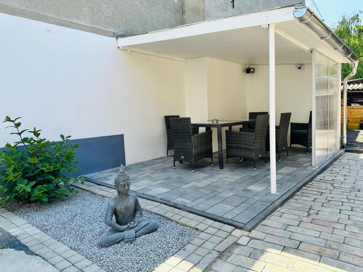 Anhalt Pension - Housity