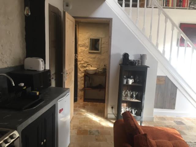 Charmante maisonnette en duplex au pied du Château - Housity
