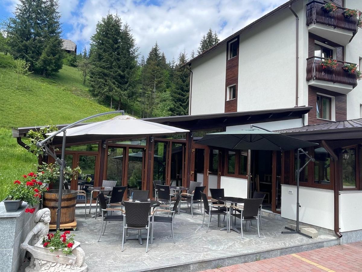 PENSIUNEA SKY HUB - Housity