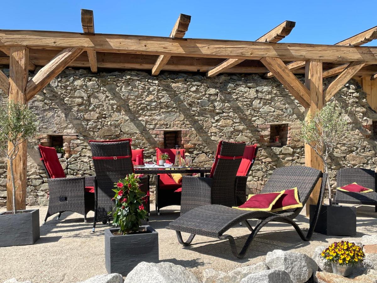 Suitetrails - Chalet-Ferienwohnung Schlossblick, 51 qm, Wellness/Fitness/Sauna – Bergrödelhof