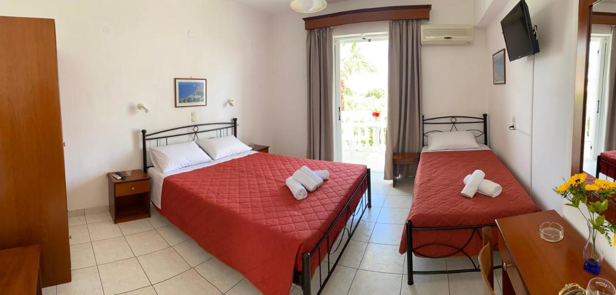 Pelagos Studios - Housity