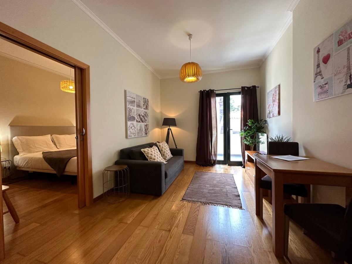 Apartamentos da Carreira - Housity