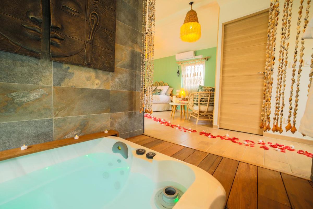 Ô Balinais mini villa avec spa et piscine privative Marseille - Hizvo