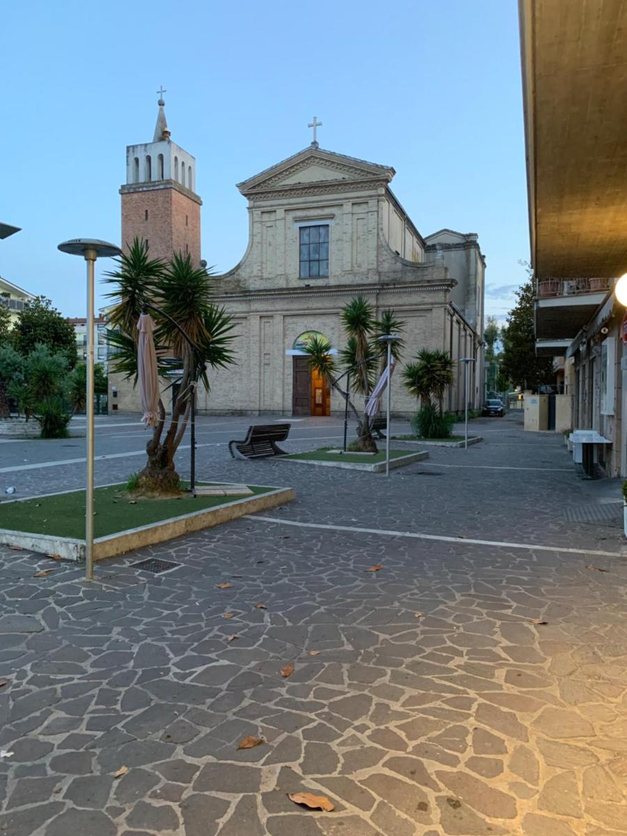 B&B Notti Serene Montesilvano centro, parcheggio vicino - Housity