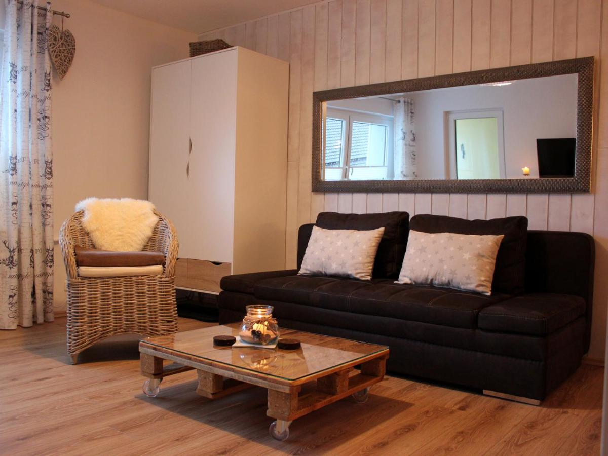 Beste Lage - Housity