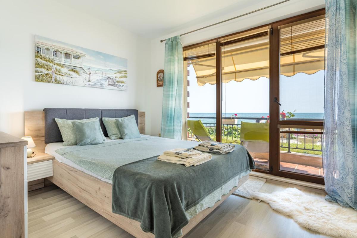 Apartments Poemia, complex Carpe Diem, free parking - Housity