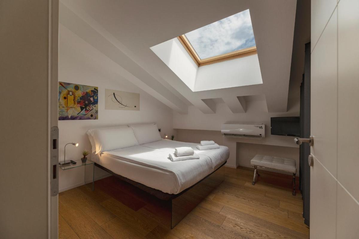 HEART OF TRENTO Loft & Rooms - Hizvo