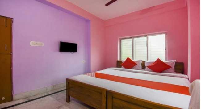 OYO Flagship Relief Inn Near Acropolis Mall - Housity