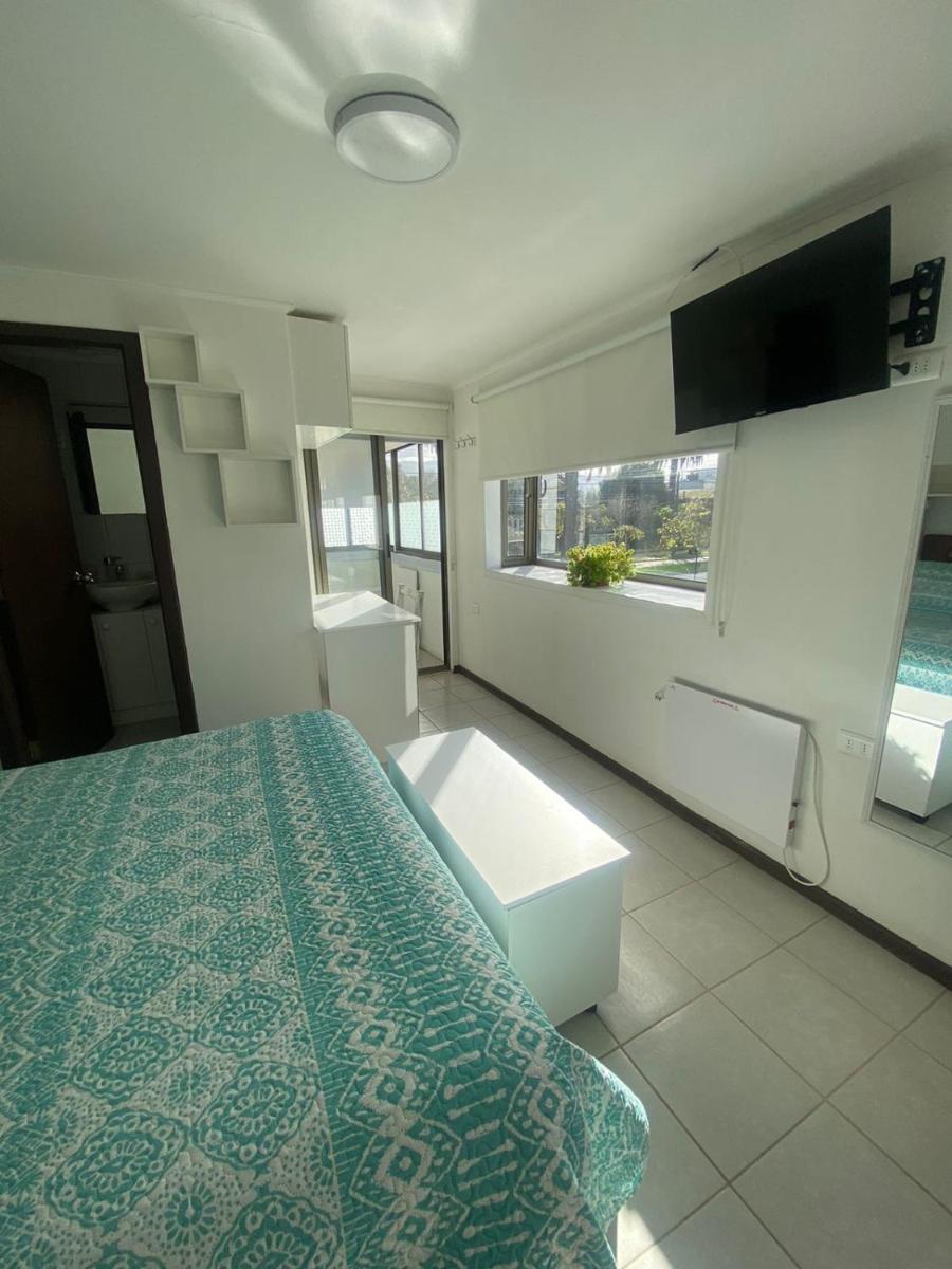 Hostal Florecer - Housity