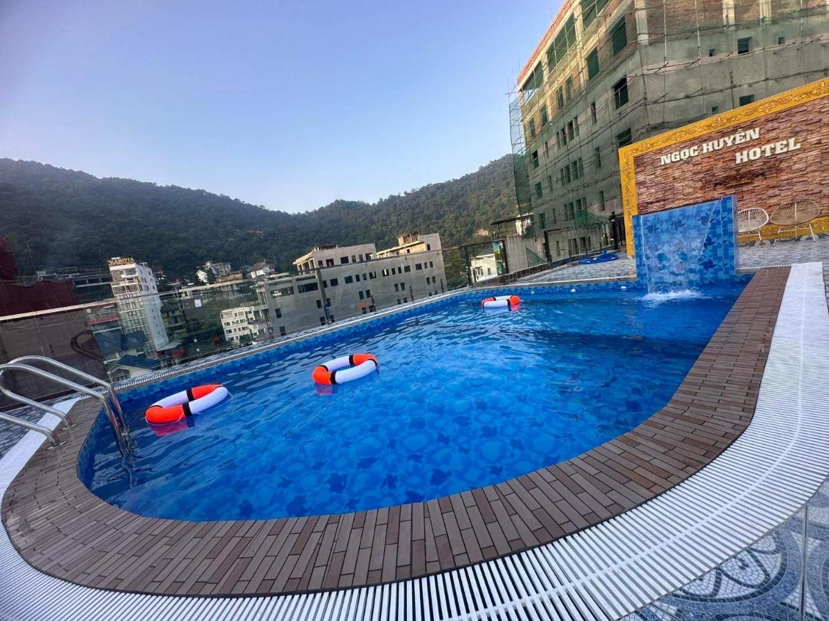 Ngoc Huyen Hotel - Hizvo