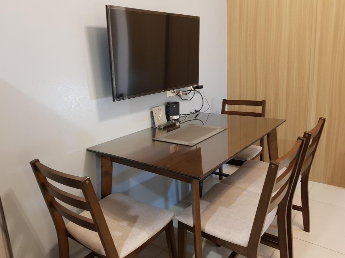 Breeze Residences by CS Luxe - Housity
