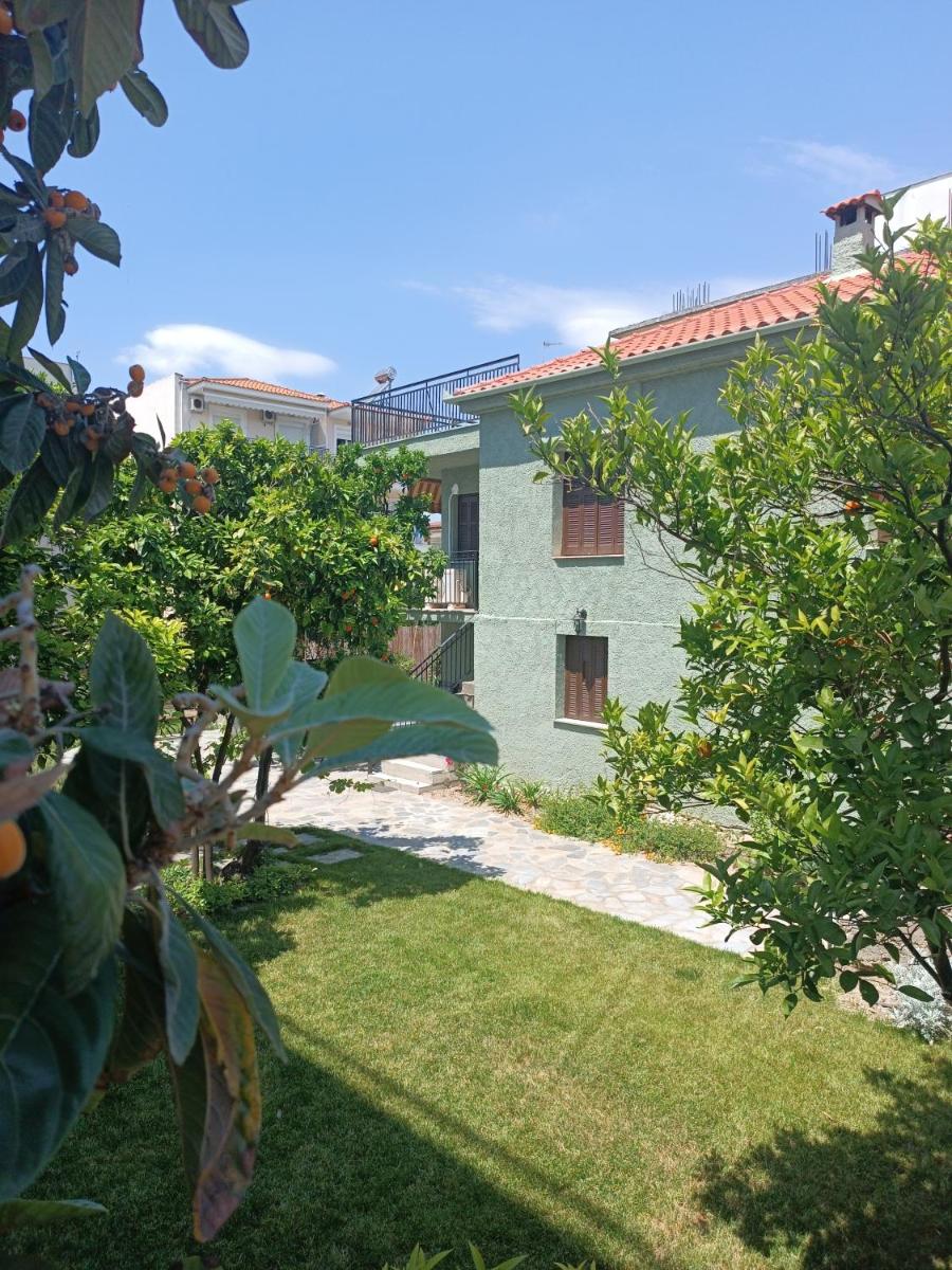Betty's Garden House - Housity