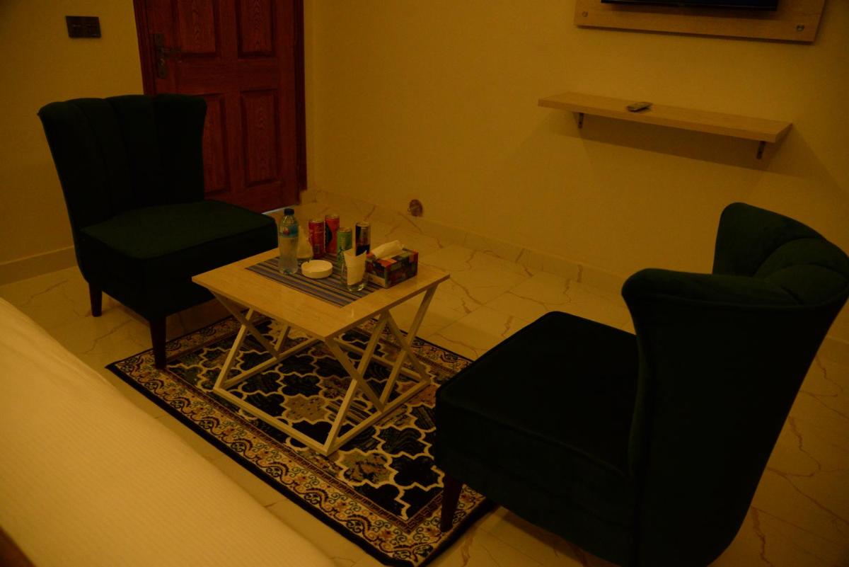 Suitetrails - GO Luxury Grand Hotel