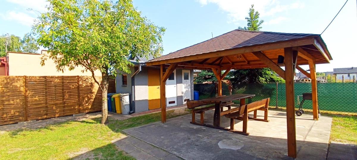 Domek letniskowy SZARACZEK - Housity