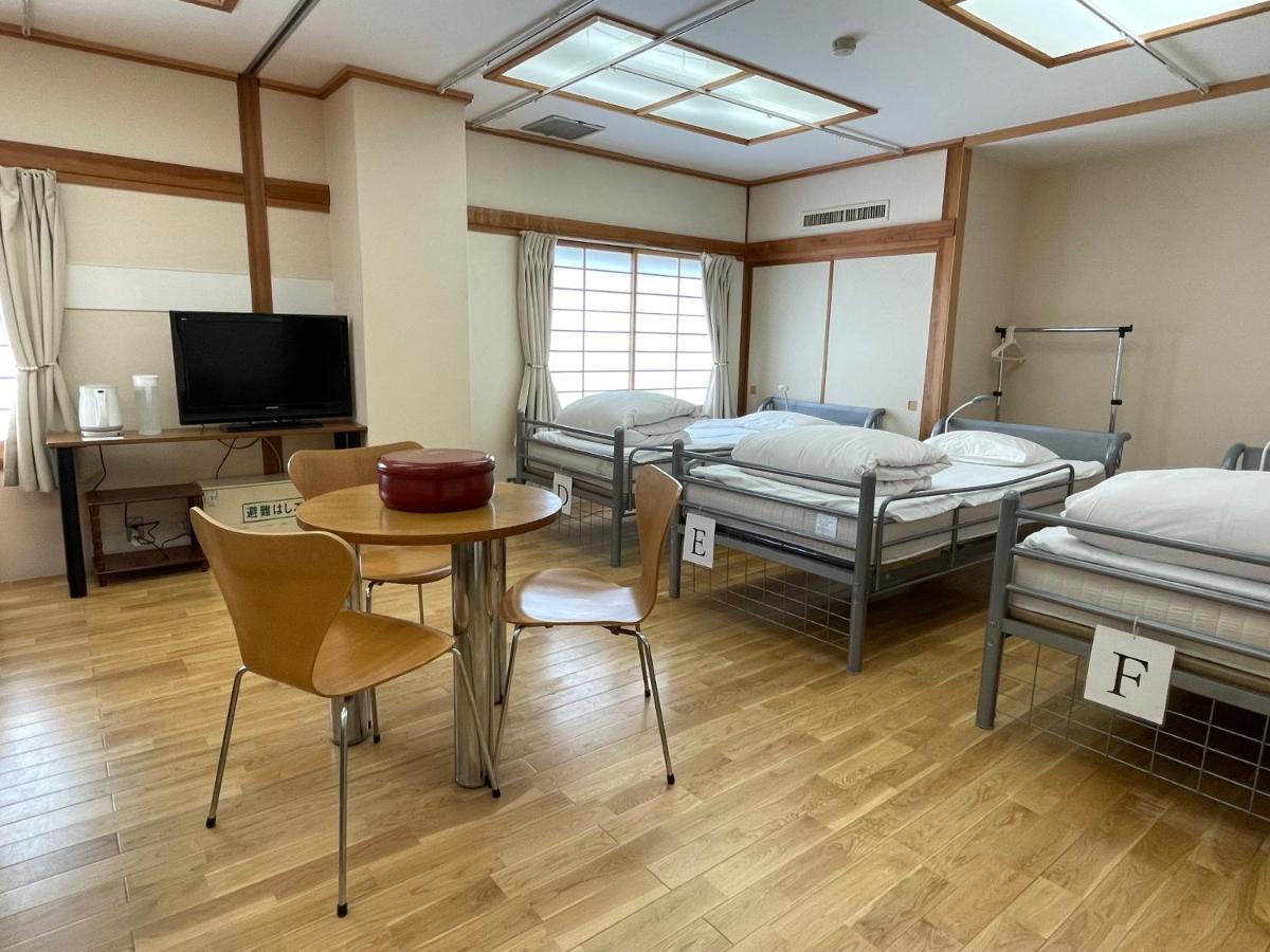 Kawaguchiko Station Inn - Housity