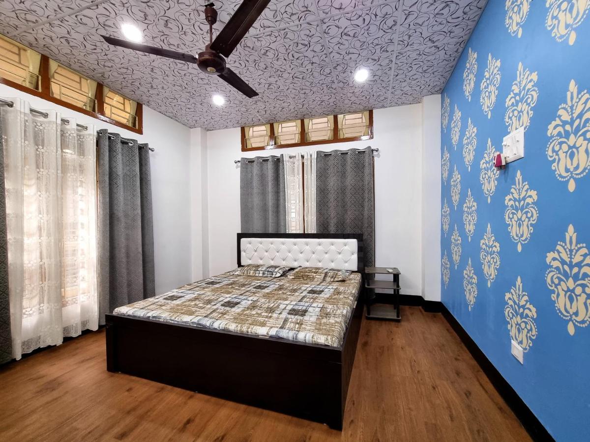 CASA AHORA 2bhk Entire House with Big hall - Housity