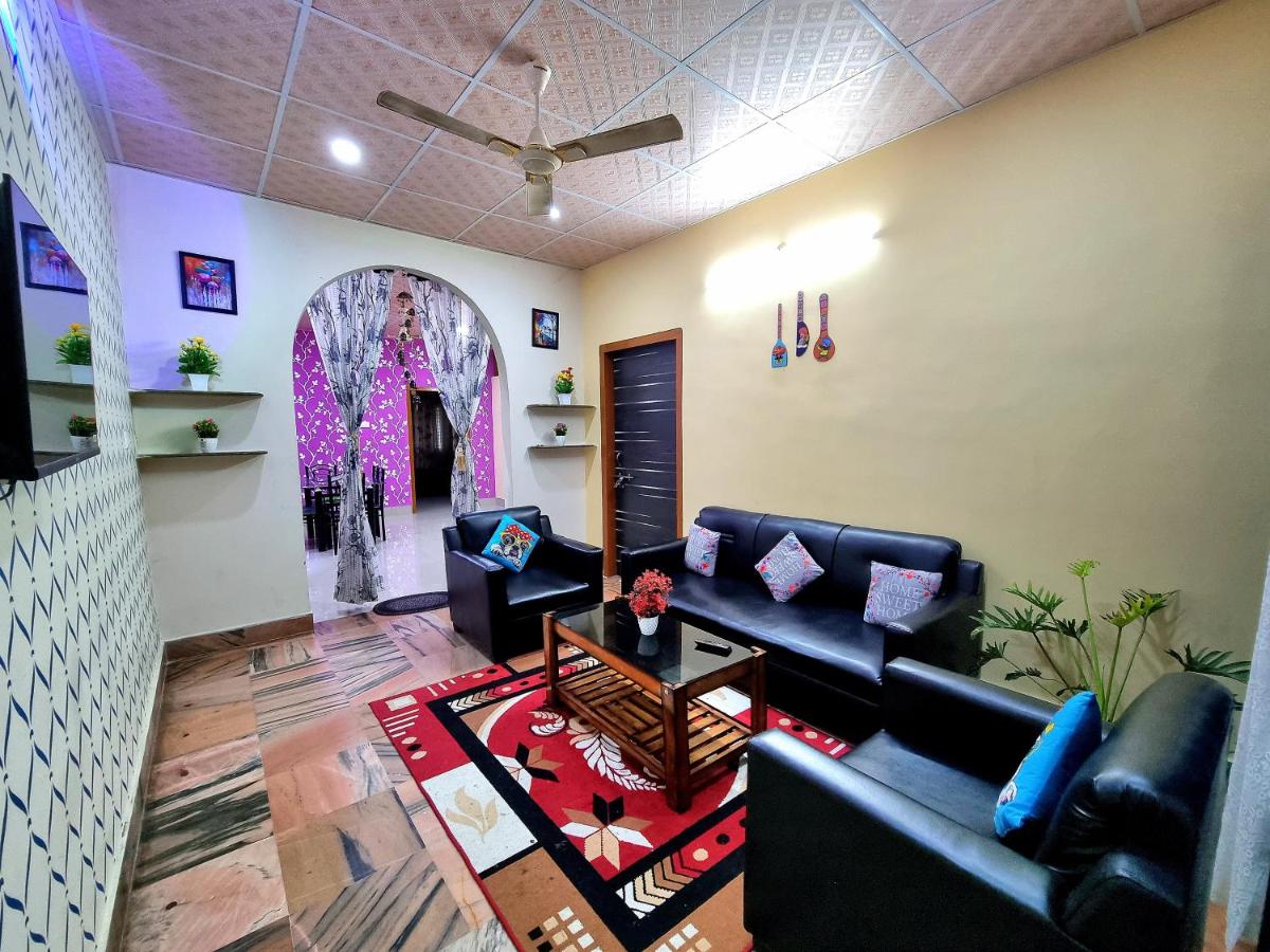 CASA AHORA 2bhk Entire House with Big hall - Housity